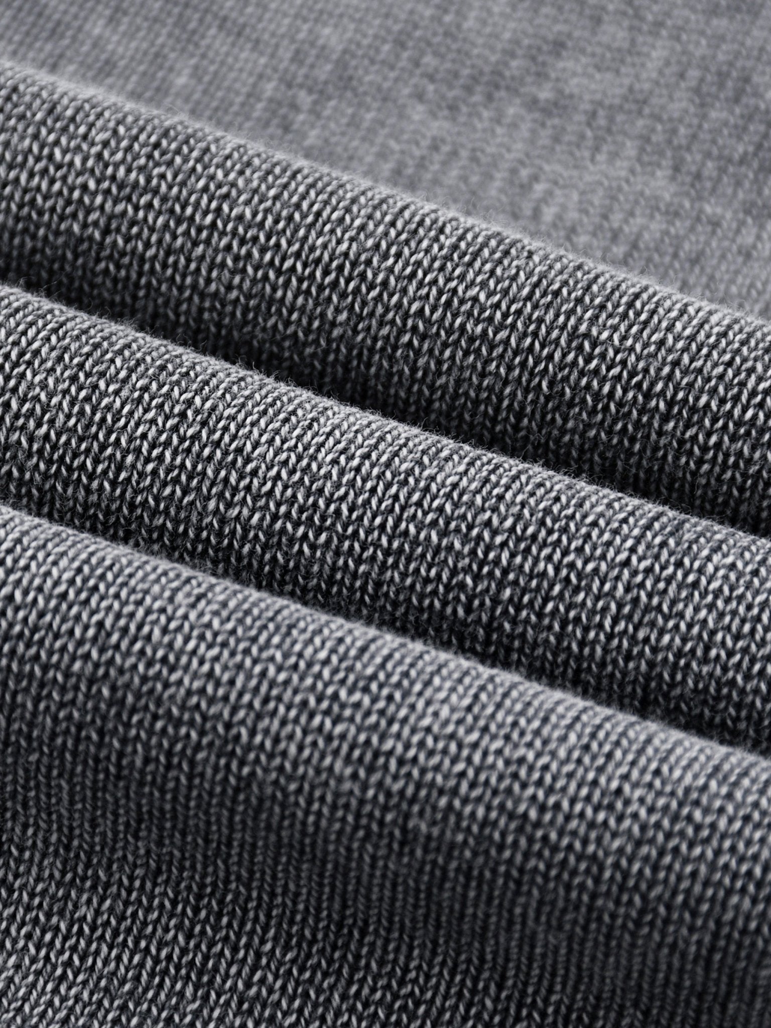 Men's Gray Mineral Wash Oversized SweaterMen's SweatshirtsMen's Gray Mineral Wash Oversized Sweater260111PODFG2581001