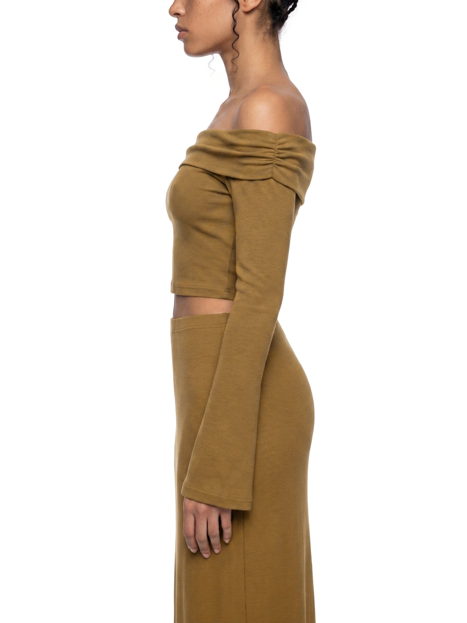 Women's Brown Off - the - Shoulder Bell Sleeve Crop T-ShirtOff - the - Shoulder Bell Sleeve Crop T-ShirtWomen's Brown Off - the - Shoulder Bell Sleeve Crop T-Shirt260507PODND2296001