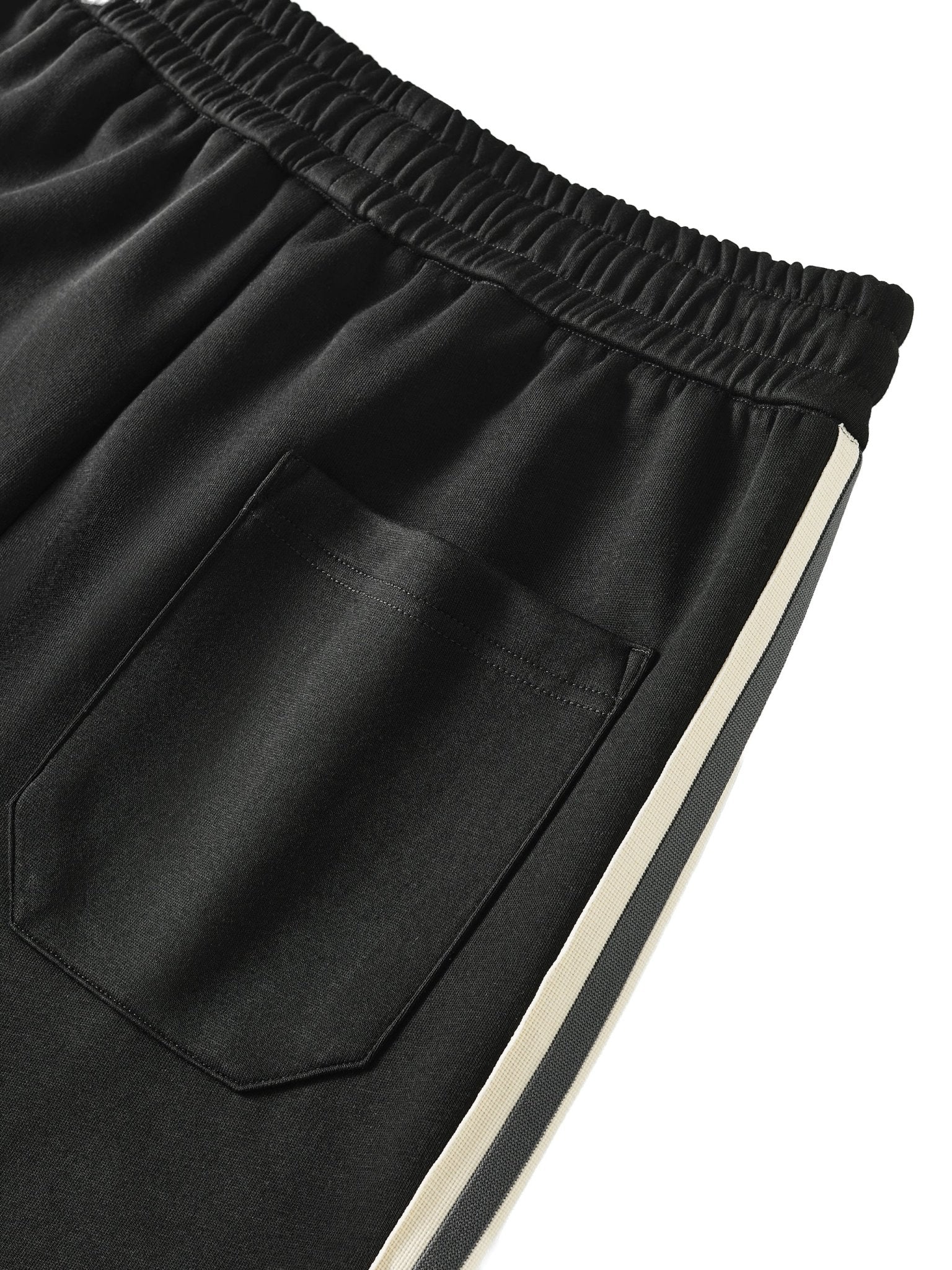DF Black Contrast Side - Stripe Straight - Leg PantsContrast Side - Stripe Straight - Leg PantsDF Black Contrast Side - Stripe Straight - Leg Pants251005PODPX1320001