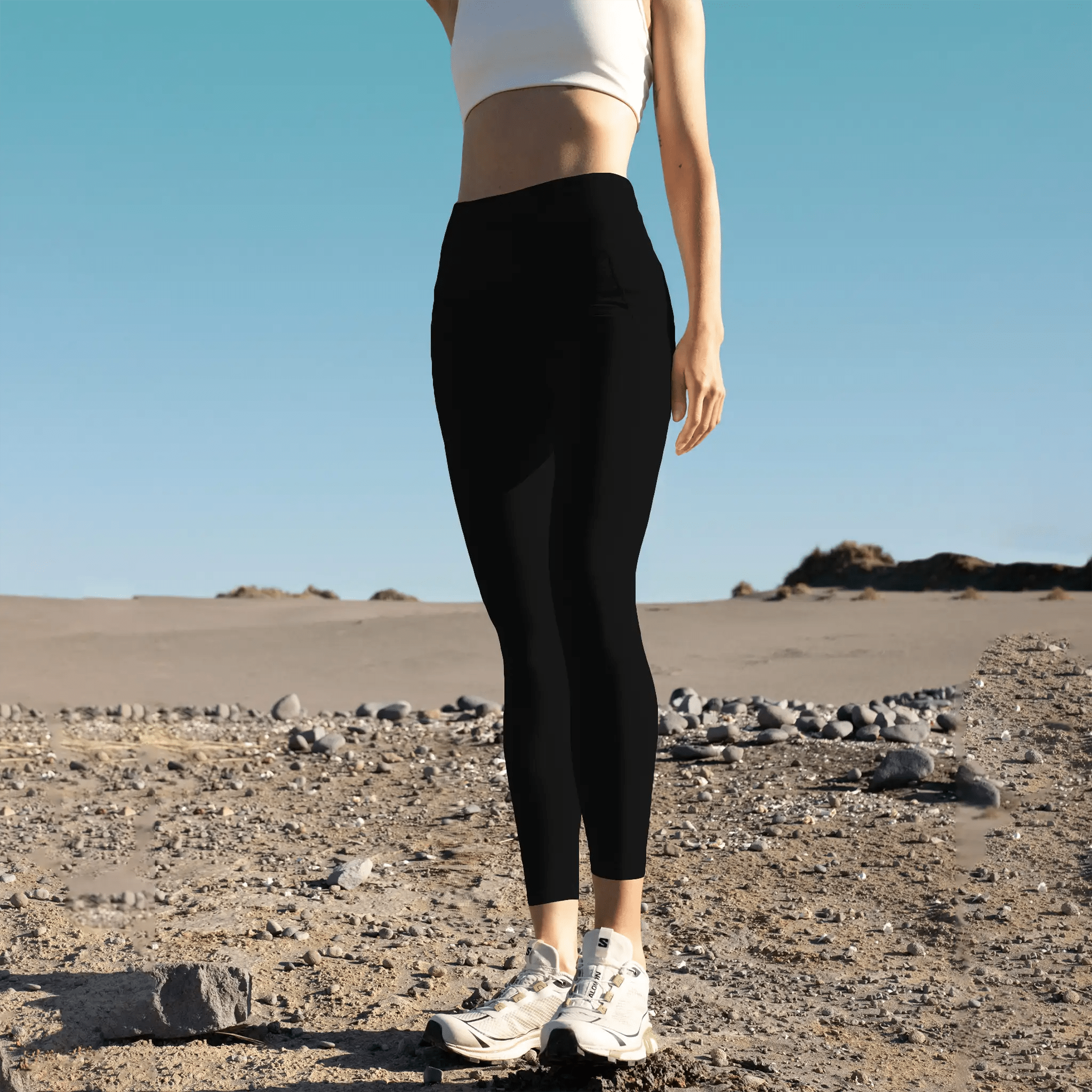 Women's Black Active LeggingsLeggingsWomen's Black Active LeggingsAPQ - 5500627S5A1