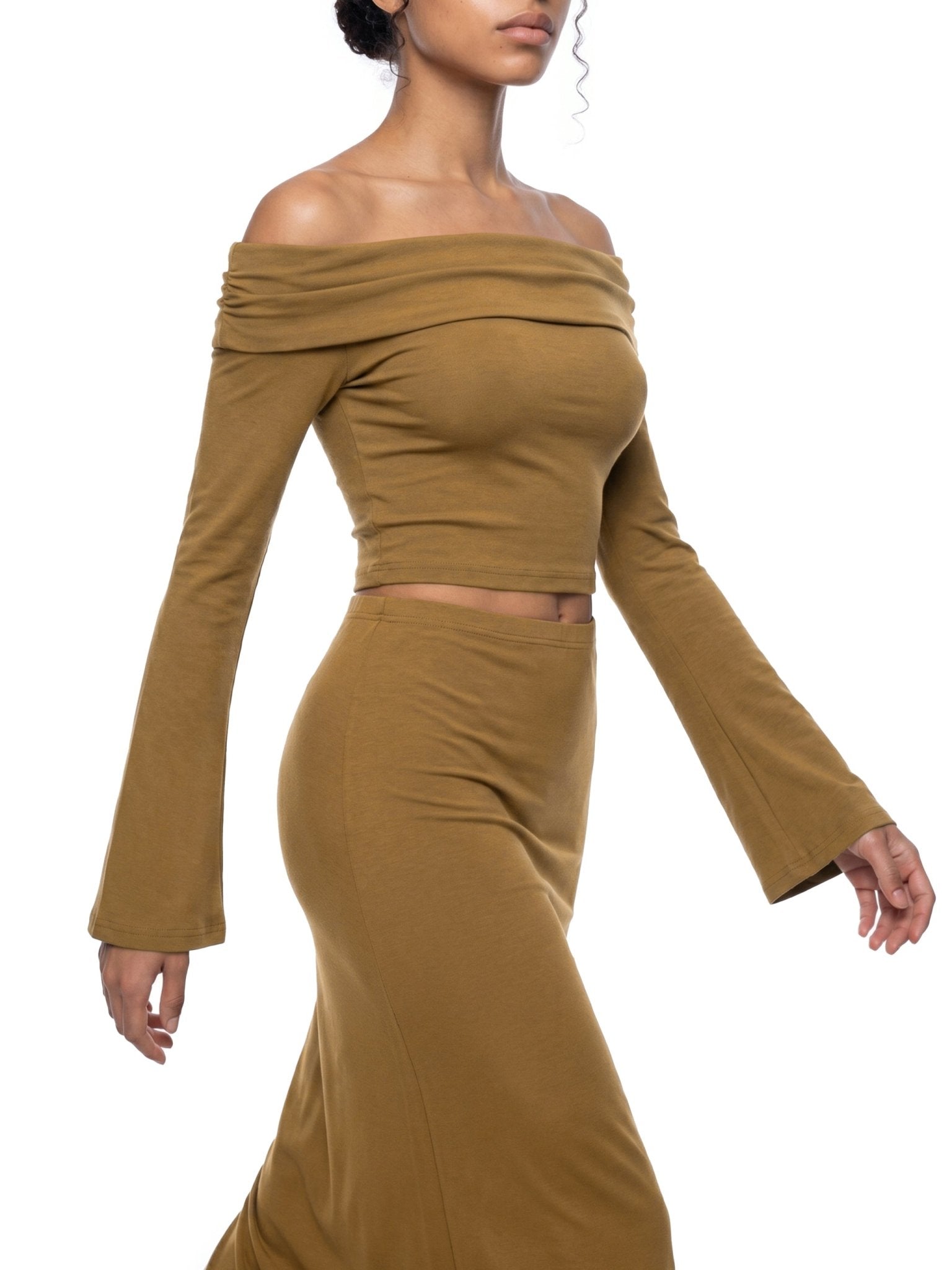 Women's Brown Off - the - Shoulder Bell Sleeve Crop T-ShirtOff - the - Shoulder Bell Sleeve Crop T-ShirtWomen's Brown Off - the - Shoulder Bell Sleeve Crop T-Shirt260507PODND2296001
